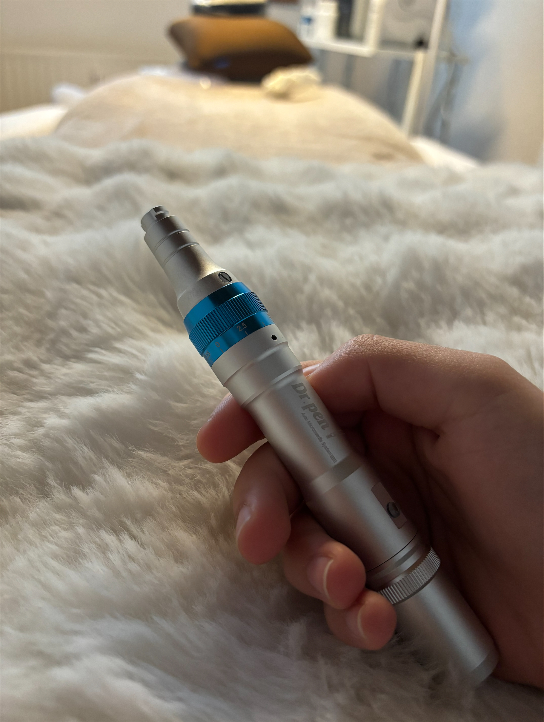 Strahlende Haut durch Microneedling